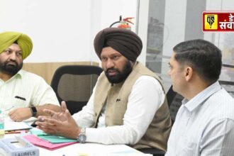 As per the directions of the Chief Minister, a meeting was held in Jalandhar with the ACS and senior officials of the local bodies department and the municipal corporation.