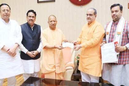 CM Yogi again became an active member of BJP