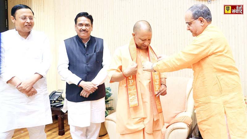 CM Yogi again became an active member of BJP