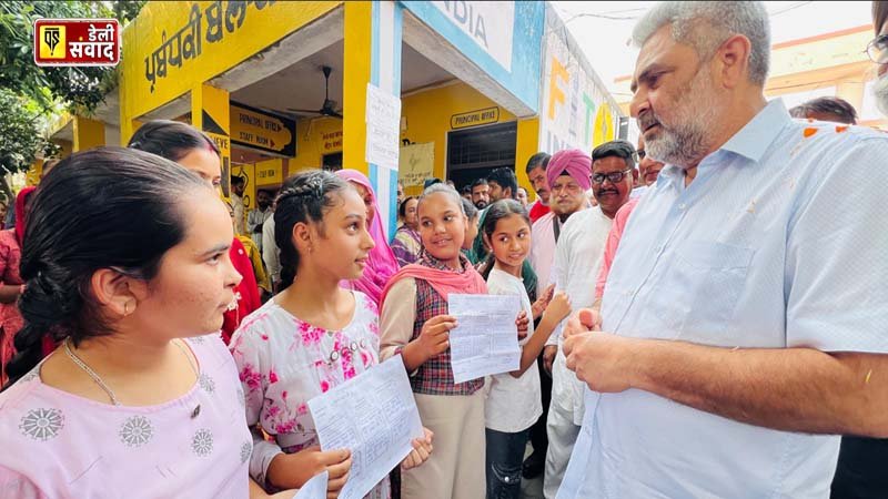 Parents of children praised the education system in mega PTM ceremonies 