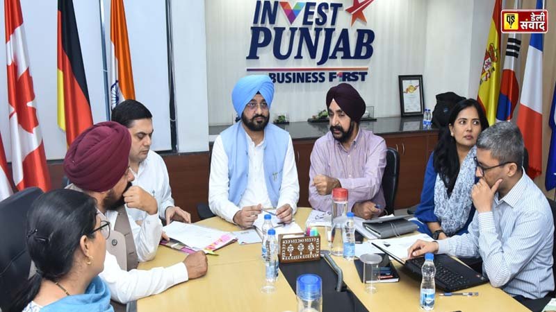 Industry Minister Tarunpreet Singh Saund held a review meeting with the General Managers of all the districts