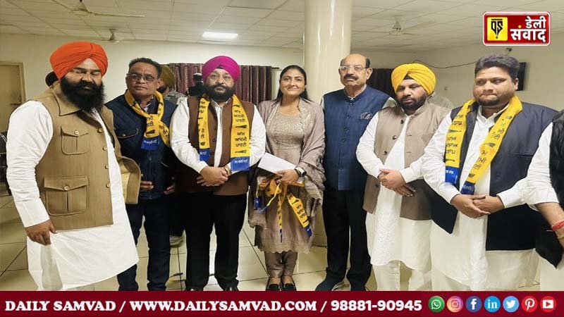 जालंधर के 85 वार्डों पर AAP के 300 वर्करों ने चुनाव लड़ने के लिए किया आवेदन