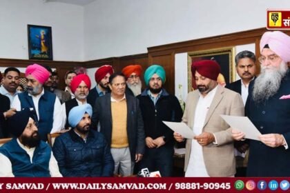 Speaker Sandhwan administered the oath to Kuldeep Singh Kala Dhillon