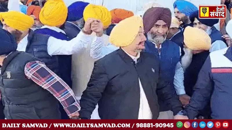 पंजाब के पूर्व डिप्टी सीएम सुखबीर बादल को मारी गोली, गोल्डन टैंपल गेट पर फायरिंग, मची भगदड़
