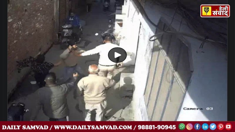 ASI and CRPF jawan scuffle in Amritsar