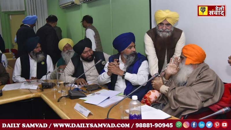 Farmers press for legal MSP guarantee during talks with Union ministers