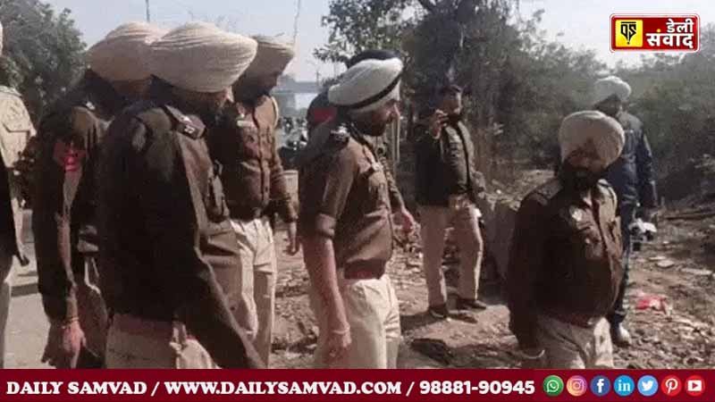 पंजाब में कूड़े के ढेर से मिले 8 रॉकेट बम, इलाके में फैली सनसनी
