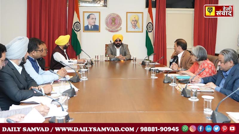 Chief Minister orders to complete Hoshiarpur Medical College