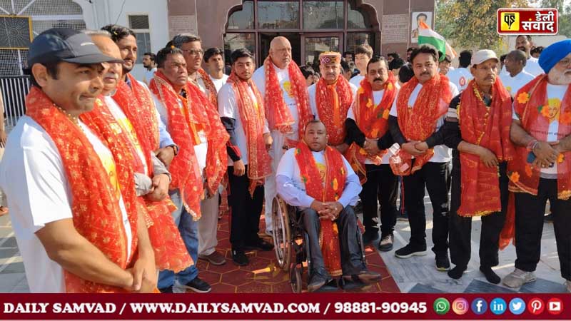 विद्या धाम से निकली ‘वाक ए थान’ पदयात्रा, संगठन मंत्री राजेंद्र कुमार बोले- देश के लिए जीना सीखें
