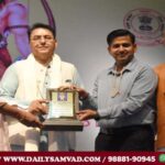 The Cabinet Minister called upon the youth to follow the path of justice