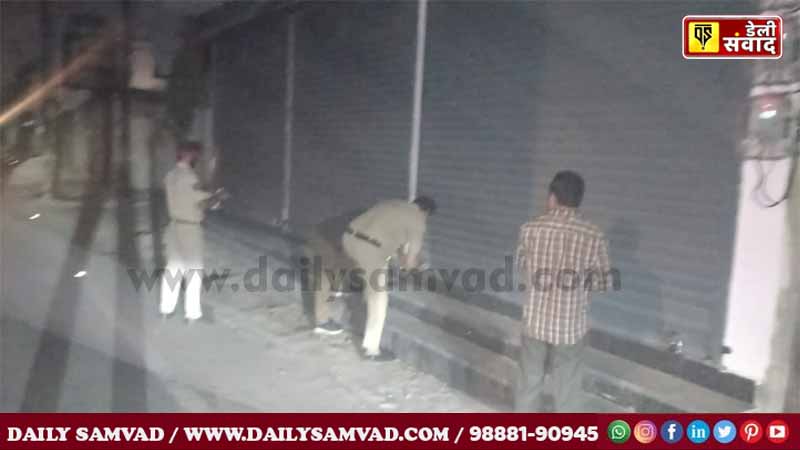 Illegal Shopes Seal in Gol Market Jalandhar