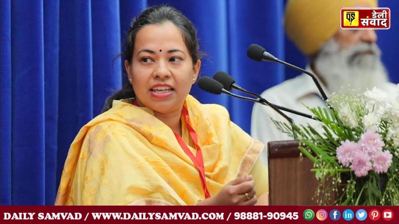 Teacher praised the CM Mannr for realizing Baba Sahib's dreams
