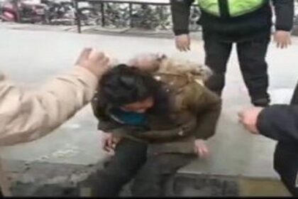 Jalandhar News: नशे में धुत 2 युवतियों ने जालंधर बस स्टैंड पर किया जमकर हंगामा, वीडियो वायरल