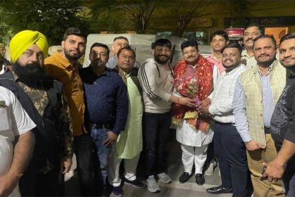 Jalandhar News: जालंधर सैंट्रल हलके के MLA रमन अरोड़ा ने निगम चुनावों को लेकर वालंटियरों के साथ की बैठक