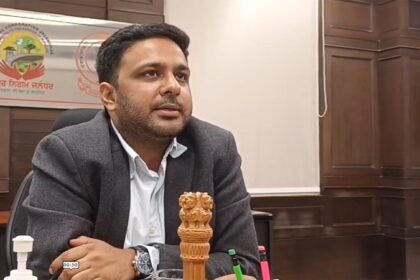 Punjab News: चर्चा आम है: नए दफ्तर को तुड़वाकर 30 लाख से मनपसंद आफिस तैयार करवा रहे कमिश्नर अभिजीत कपलीश की हसरतें रह गईं अधूरी, दफ्तर में बिना बैठे ही चले गए