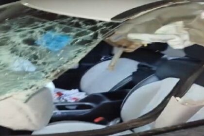 Jalandhar News: जालंधर में हाईवे पर खड़े ट्रक से टकराई क्रेटा, कार के उड़ गए परखच्चे, देखें LIVE