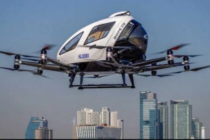 Air Taxi: आ गई उड़ने वाली कार, घर की छत और पार्क में उतारो, हवा में उड़कर पहुंच सकेंगे दफ्तर व घर, कहीं भी सैर करो