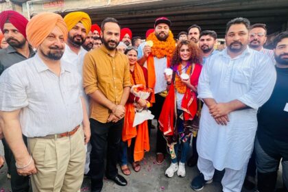 Punjab News: मंत्री मीत हेयर ने Asian Games मैडलिस्ट सिफ़्त समरा, तेजिन्दर पाल सिंह तूर व हरमिलन बैंस का किया स्वागत और सम्मान