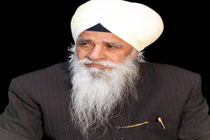 तीन कृषि कानून वापस: SGL चेरिटेबल अस्पताल के संचालक बाबा कश्मीरा सिंह ने PM मोदी का किया धन्यवाद, कहा - अब किसानों को अपने घर लौटना चाहिए