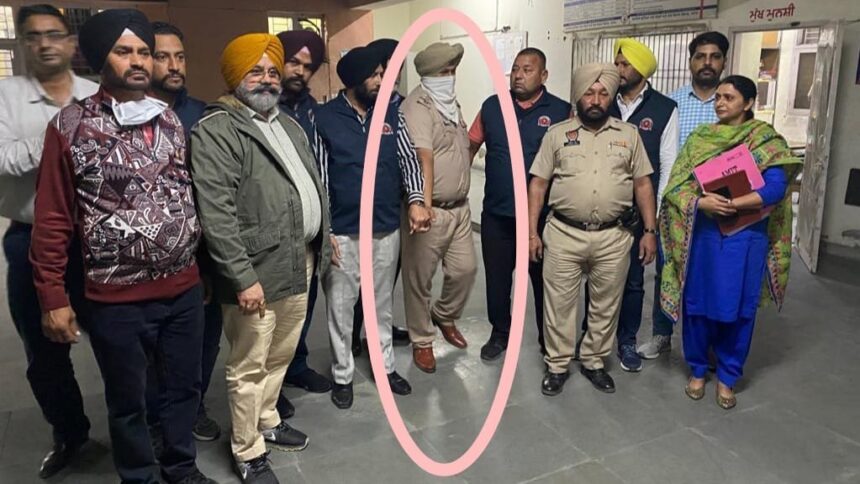 जालंधर में विजिलेंस ने पुलिस थाने में मारा छापा, ट्रेवल एजेंट से 10 हजार रुपए रिश्वत लेता SHO काबू