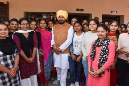 समाज की बेहतरी के लिए लड़कियों को पढ़ाई के अधिक से अधिक अवसर मुहैया करवाए जाएं: मुख्यमंत्री चन्नी
