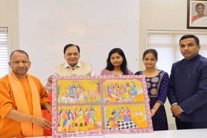 UP News: मुख्यमंत्री योगी आदित्यनाथ ने किया रामायण मेले के पोस्टर का विमोचन