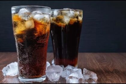 Cold Drink Alert: अगर आप भी पीते है कोल्ड्रिंक तो हो जाएं सावधान, WHO ने किया बड़ा खुलासा