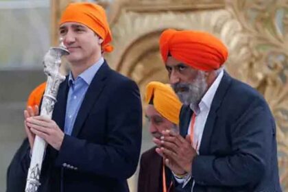Canada News: कनाडा में PM जस्टिन ट्रूडो के सामने नई कंट्रोवर्सी, सिखों के लिए कही ये बात