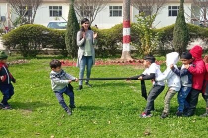 DIPS में परीक्षा खत्म होने पर तनाव मुक्त हो कर बच्चों ने खेलकूद का लिया मजा