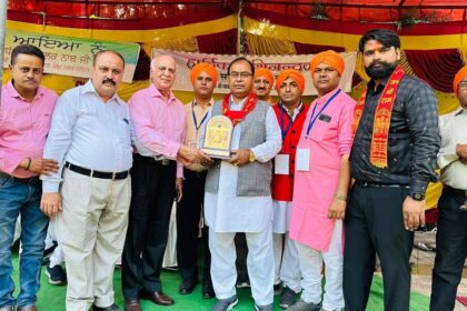 Dussehra LIVE: जालंधर में धूमधाम से मनाया गया दशहरा पर्व, दीनानाथ प्रधान ने विजय दशमी की दी सभी को बधाई