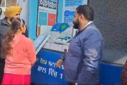 St Soldier News: सेंट सोल्जर इंस्टीट्यूट ऑफ फार्मेसी एंड पॉलिटेक्निक द्वारा EVM जागरूकता कार्यक्रम का किया आयोजन