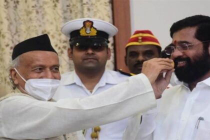 महाराष्ट्र में बड़ा उलटफेर, एकनाथ शिंदे होंगे नए CM, भाजपा के देवेंद्र फडणवीस ने की घोषणा