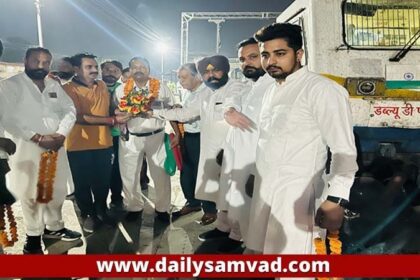 Punjab News: फिरोजपुर से रामेश्वरम के लिए चली ट्रेन, भाजपाईयो ने हरी झंडी देकर किया रवाना