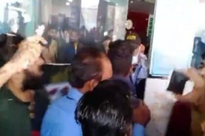 जालंधर में गंगा आर्थो केयर अस्पताल के डाक्टरों पर सनसनीखेज आरोप, जमकर हंगामा