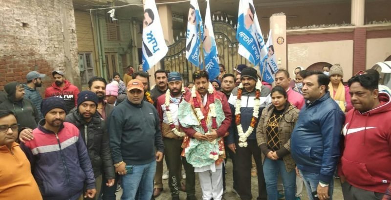 जालंधर सेंट्रल हलके से AAP के रमन अरोड़ा ने घर घर जाकर मांगे वोट, कांग्रेस में हताशा और भगदड़