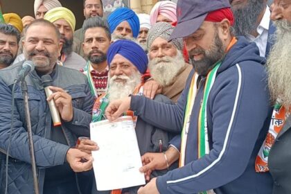 जालंधर वेस्ट हलका: अकाली दल को बड़ा झटका, विधायक सुशील रिंकू ने करवाई जत्थेदार प्रीतम सिंह खालसा की कांग्रेस में घर वापिसी