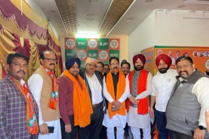 करतारपुर हलका: दिग्गज दलित नेता अविनाश चन्द्र ने भाजपा प्रत्याशी सुरिंदर महे के लिए 15 से ज्यादा गांवों में किया तूफानी प्रचार, मिला जबरदस्त समर्थन