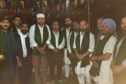 जालंधर: 'छपड़ी वाली सरकार' के दरबार में AAP के दीनानाथ प्रधान ने मत्था टेका, सबके लिए मांगी दुआएं