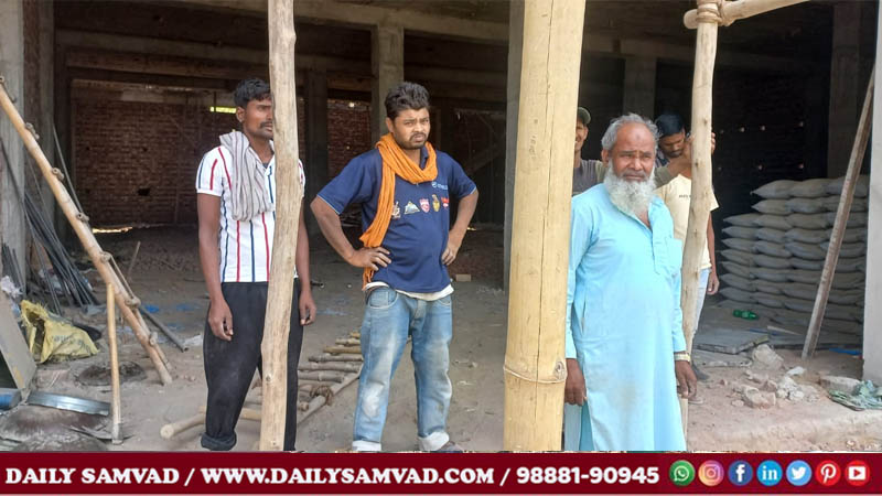 भगवान वाल्मीकि जी चौक (ज्योति चौक) में अवैध दो मंज़िल निर्माण रोका गया