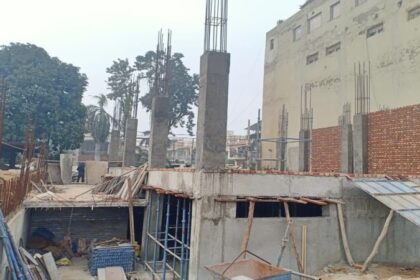 Jalandhar News: जालंधर में डा. विर्क के अवैध अस्पताल को नोटिस, निर्माण काम रोका, गोल मार्केट में दो दुकानों पर कार्रवाई