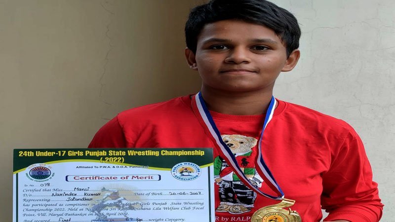 इनोसेंट हाट्र्स की मानसी का 24वीं अंडर-17 गर्ल्स पंजाब स्टेट रेसलिंग चैंपियनशिप 2022 में शानदार प्रदर्शन