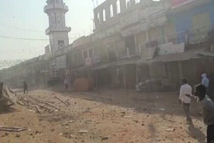 Jharkhand News: झारखंड के पलामू में दो समुदायों के बीच पत्थरबाजी, धारा 144 लागू