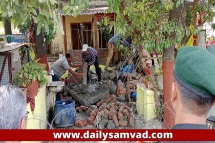 Jalandhar News: जालंधर में मंदिर तोड़ने पर इलाके में तनाव, आर्मी के जवान तैनात