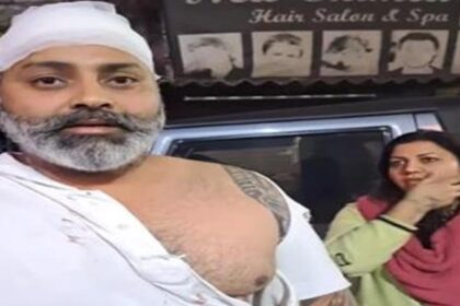 Jalandhar News: ज्वैलर पारस मल्होत्रा की फिर गुंडागर्दी, SATVA CLUB में फायरिंग के बाद अब जौहल मार्केट में युवक को पीटा, पुलिस मेहरबान