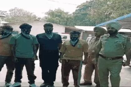 Jalandhar News: पंजाब के गैंगस्टर सोनू खत्री के साथी गिरफ्तार, पिस्टल, मैगजीन, एक जिंदा रौद और दो बाइक बरामद