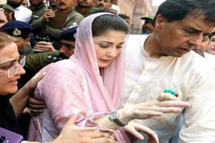 पाकिस्तान सरकार ने विपक्षी नेताओं पर दिखाई सख्ती, मरियम नवाज के पति गिरफ्तार, पुलिस ने दरवाजा तोड़कर होटल के कमरे से उठाया