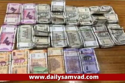 Jalandhar News: जालंधर में MVI नरेश कलेर, एजैंट कालू-राधे समेत 7 गिरफ्तार, घूस के 12.50 लाख रुपए बरामद