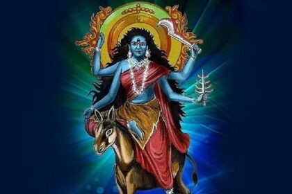 Shardiya Navratri 2023: माता दुर्गा ने लिया काली मां का रूप, रक्तबीज का किया संहार, पढ़ें पूरी कथा