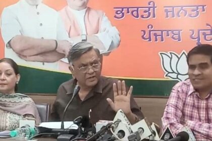 कांग्रेस सरकार व शिअद प्रधान पंजाब में बह रहे नशे के दरिया की रोकथाम में विफल क्यूँ रही, इस पर बुलाएं सर्वदलीय बैठक: मनोरंजन कालिया