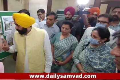 Mohalla Clinic Punjab: मुख्यमंत्री भगवंत मान पहुंचे मोहल्ला क्लीनिक देखने, बोले- 15 अगस्त से शुरू होंगे क्लीनिक, 100 से ज्यादा टेस्ट होंगे
